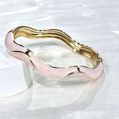 Wavy Color Block Enamel Bangle
