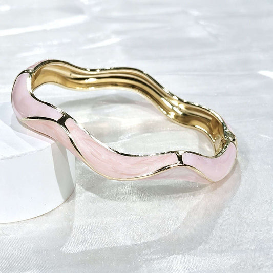 Wavy Color Block Enamel Bangle
