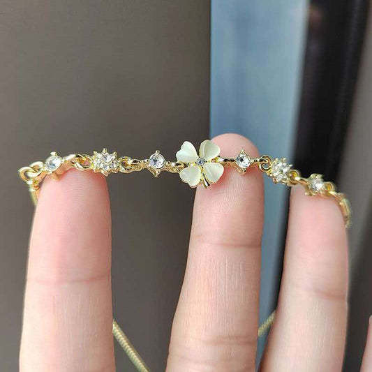 Cat's Eye Stone Petal Bracelet
